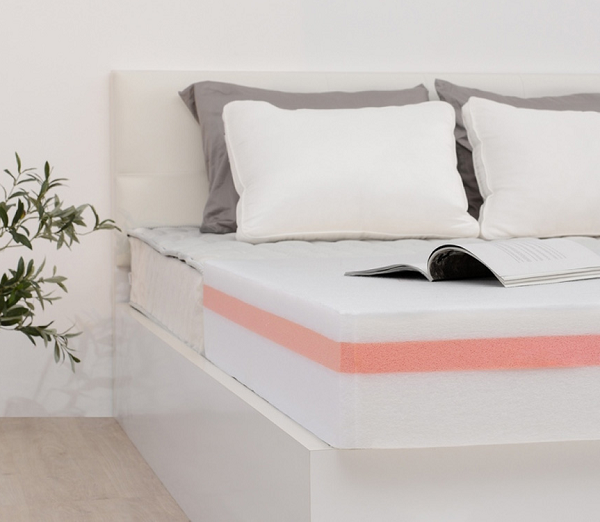 Đệm Sông Hồng dòng cao cấp được bổ sung thêm lớp foam mang lại trải nghiệm khác biệt