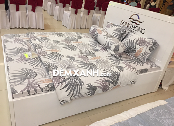 chăn Xuân Thu Sông Hồng