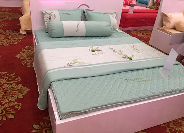 Chăn ga gối Sông Hồng