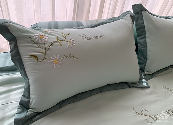 Các bộ chăn ga gối minimalist thường sử dụng họa tiết đơn giản