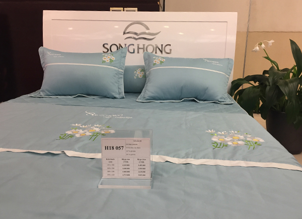 Lựa màu sắc chăn ga gối Sông Hồng nhẹ nhàng tươi mới