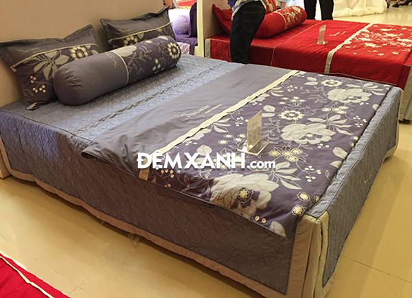 chăn ga gối khách sạn Sông Hồng