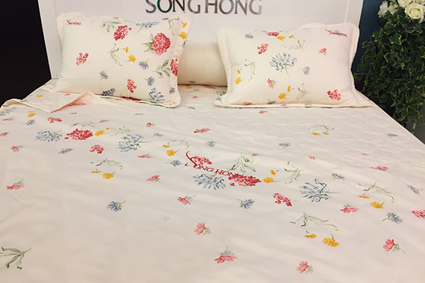 Đặc điểm của chăn ga Sông Hồng