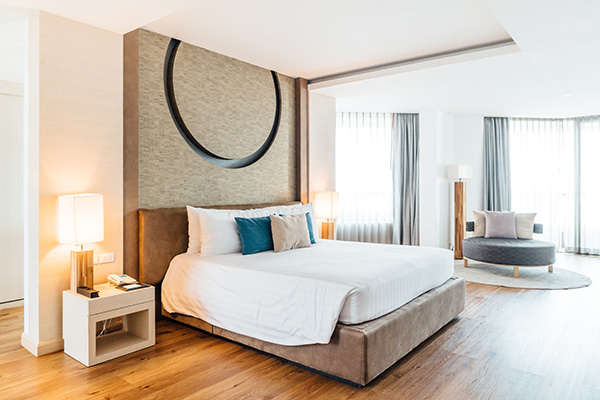 giường khách sạn