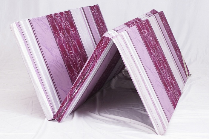 Hướng dẫn cách giặt đệm bông ép Sông Hồng đúng cách