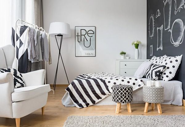 thiết kế phòng ngủ tone đen trắng