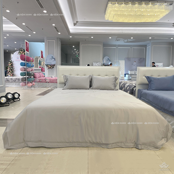 Chiêm ngưỡng bộ sưu tập chăn ga gối đệm Sông Hồng mùa vụ 2024-2025