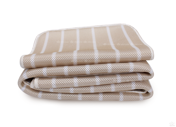 Chiếu điều hòa Olympia 4D Icool màu kem